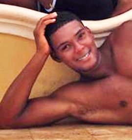 Date this sensual Dominican Republic man Elias from Santo Domingo DO21380
