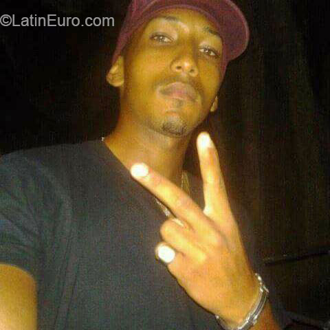 Date this young Dominican Republic man Javier from Santiago DO21451