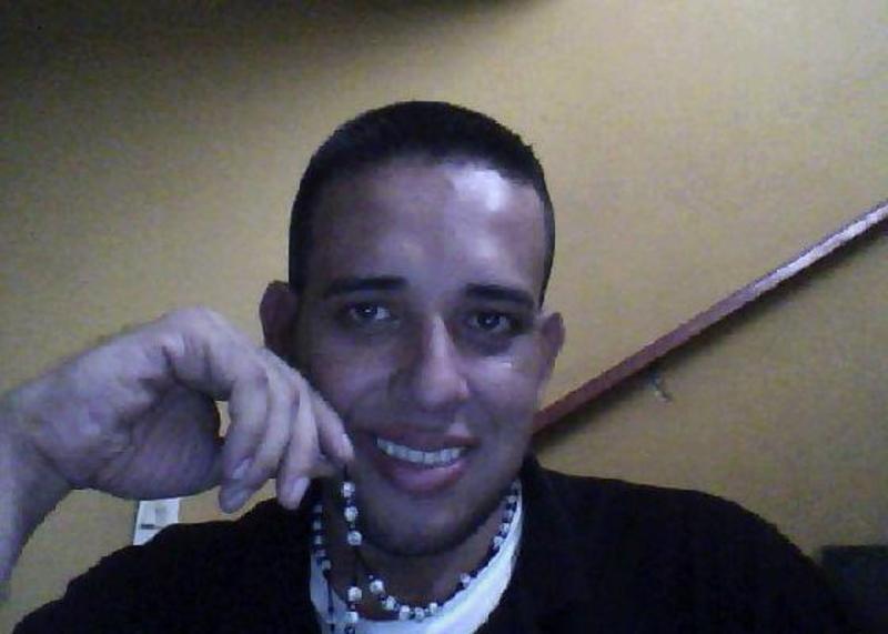 Date this stunning Colombia man Diego armandool from Cali Colombia CO17261