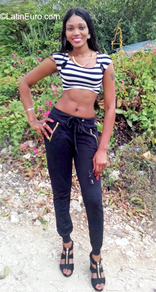 Date this hot Jamaica girl Melody from Montego bay JM2082
