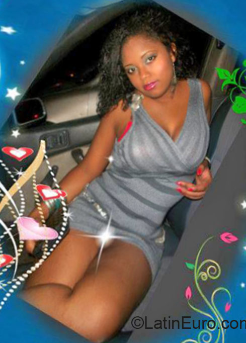 Date this charming Dominican Republic girl Yudy from Santiago DO22801