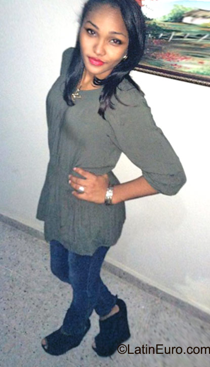 Date this charming Dominican Republic girl Soribel from Santiago DO22837