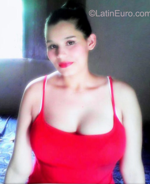 Date this good-looking Honduras girl Besy from Comayagua HN1615