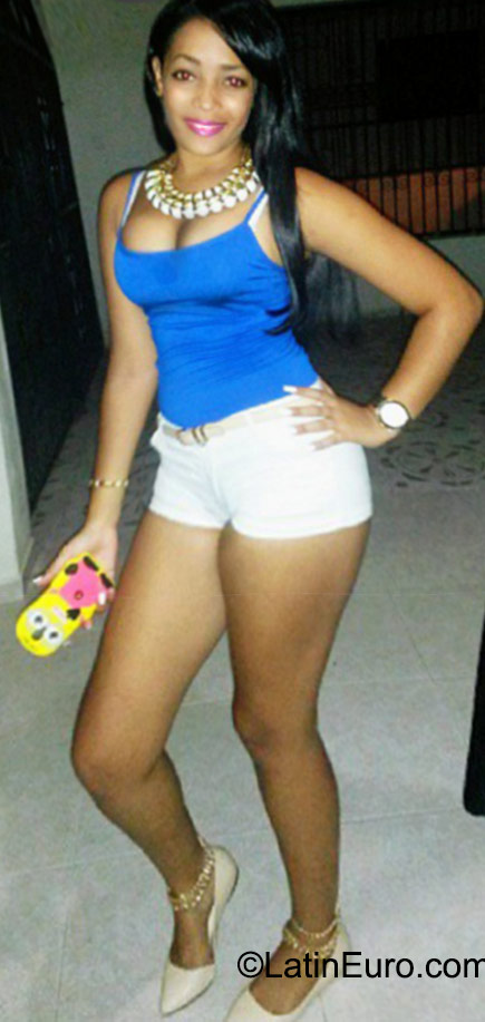 Date this nice looking Dominican Republic girl Ana from Puerto Plata DO22932