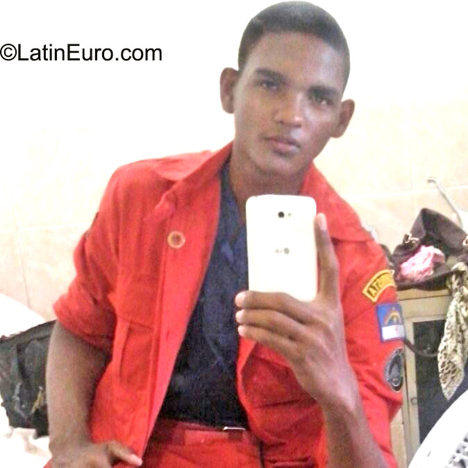 Date this voluptuous Brazil man Joao from Recife BR9454
