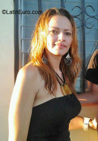 Date this sensual Honduras girl Sara from Tegucigalpa HN1878