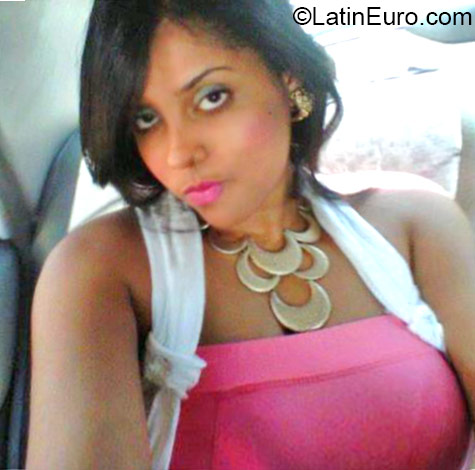 Date this athletic Dominican Republic girl Leydyta0790 from Santo Domingo DO25921