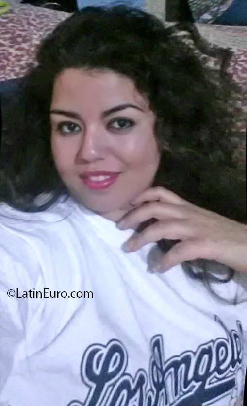 Date this sultry Honduras girl Maria from Copan HN2030