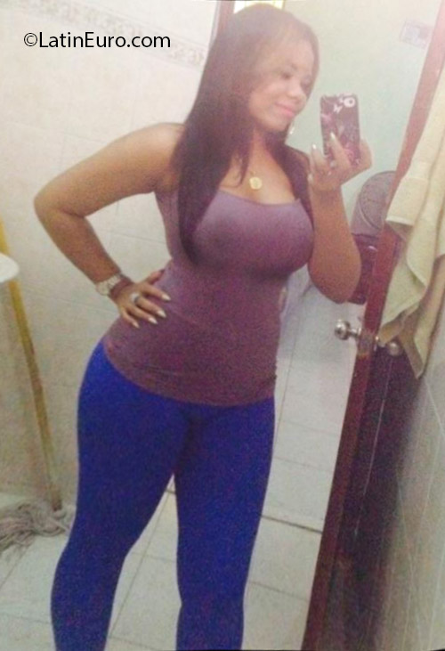 Date this delightful Dominican Republic girl Entronque from Santiago DO24980