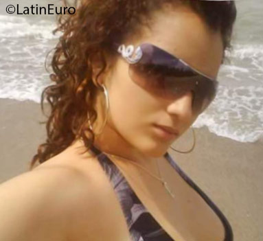 Date this gorgeous Dominican Republic girl Elizabeth from La Vega DO25360