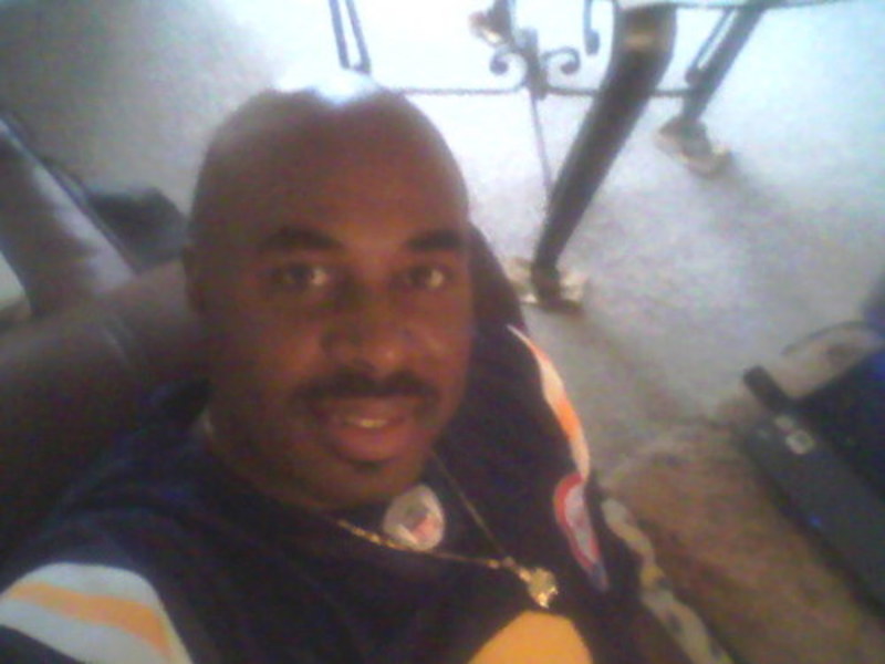 Date this hot United States man Creativemind717 from Los Angeles US17431