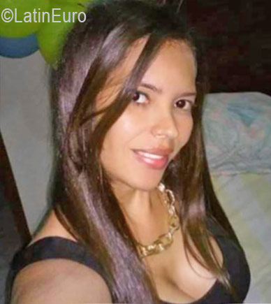 Date this hot Dominican Republic girl Magnolia from Santiago DO26168