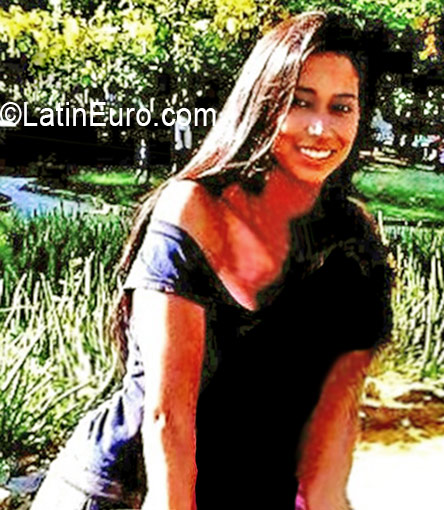 Date this passionate Venezuela girl Maria eugenia from Caracas VE679