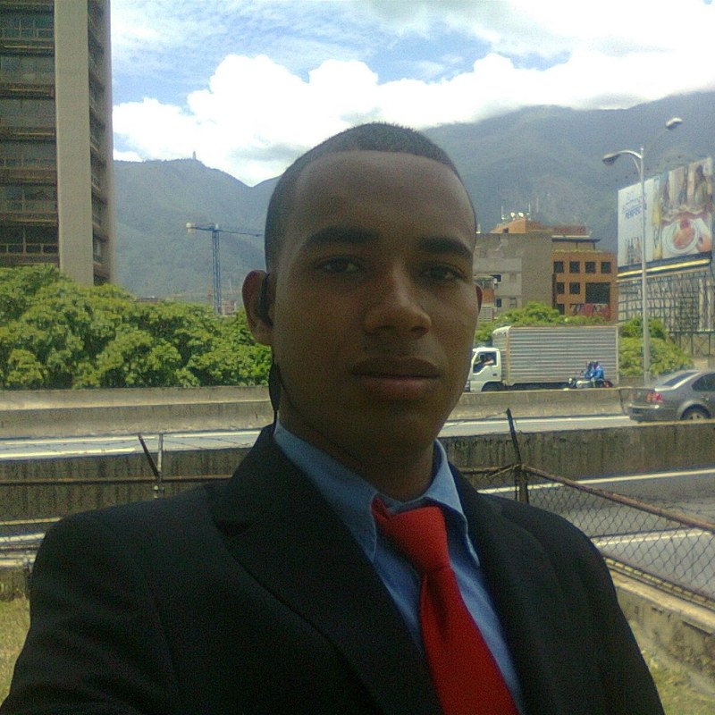 Date this good-looking Venezuela man Carlos from Caracas VE692