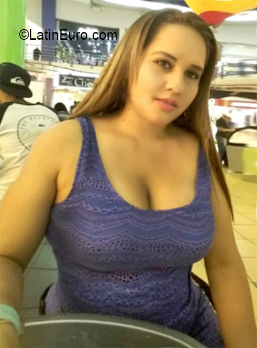 Date this young Panama girl Adriana from Panama PA1040