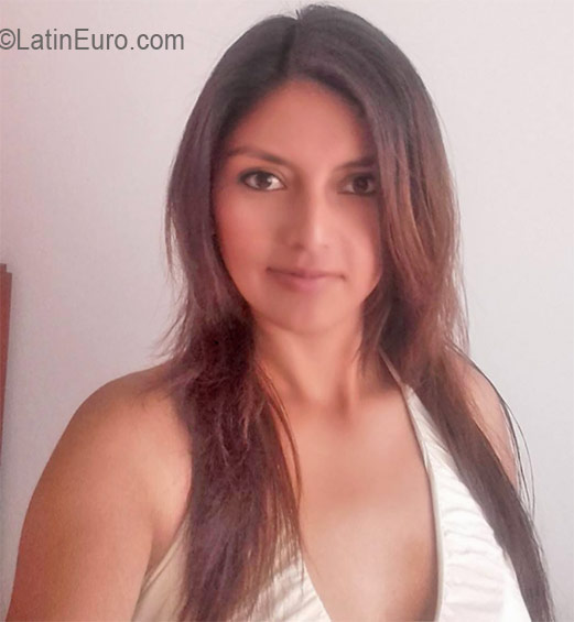 Date this passionate Colombia girl Andrea from Bogota CO19436