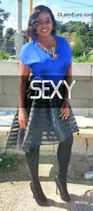 Date this pretty Jamaica girl Genel from Mandeville JM2362