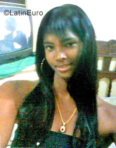 Date this good-looking Dominican Republic girl Liliana from San Cristobal DO27028