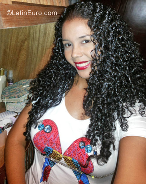 Date this delightful Colombia girl Maira from Cartagena CO19900