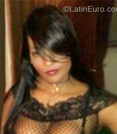 Date this beautiful Dominican Republic girl Luz from Santo Domingo DO27199