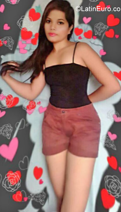 Date this tall Philippines girl Edna from Bacolod City PH947