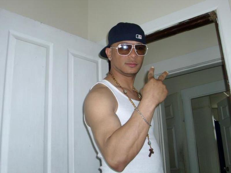 Date this gorgeous Dominican Republic man Carlos from Santiago DO27407