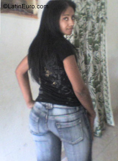 Date this hot Dominican Republic girl Sobeyda from Santiago DO27433