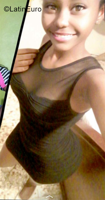 Date this georgeous Dominican Republic girl Josoie from Santo Domingo DO28273