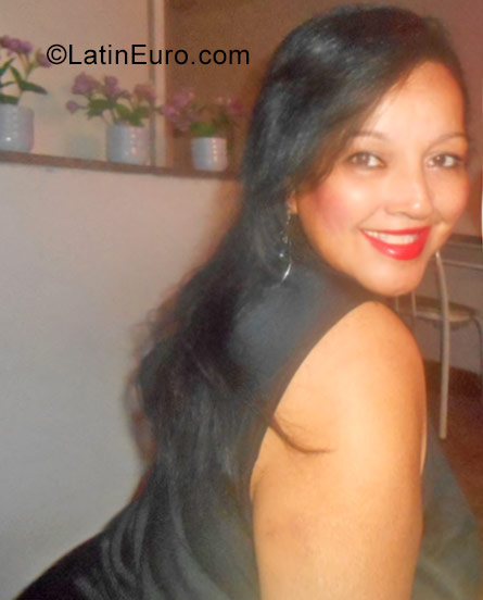 Date this pretty Brazil girl Sandra from Limeira BR10010