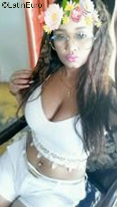 Date this delightful Dominican Republic girl Lixa from Puerto Plata DO28483