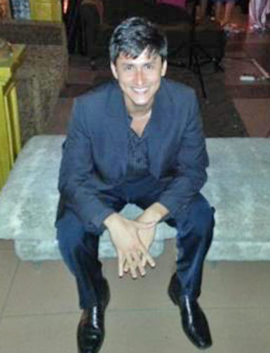Date this georgeous Brazil man Bruno from Rio De Janeiro BR10021