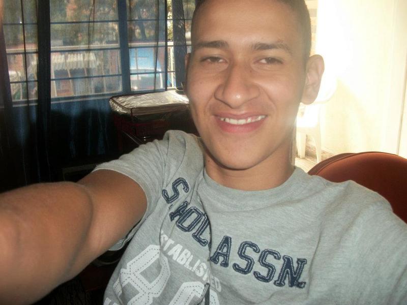Date this charming Colombia man Andres from Medellin CO21802