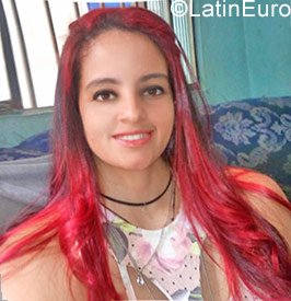 Date this tall Brazil girl Paola from Contagem BR10123