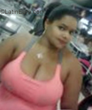 Date this fun Dominican Republic girl Genesi from Santiago De Los Caballeros DO29507