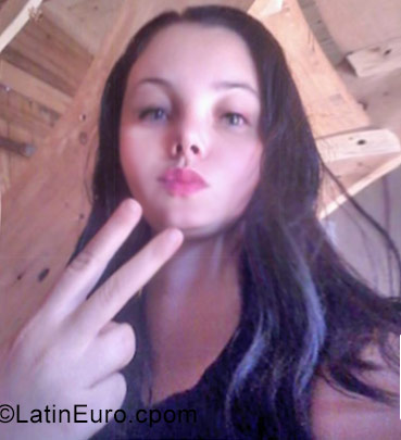 Date this attractive Brazil girl Rute from Viamao BR10160