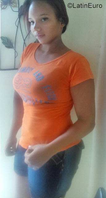 Date this georgeous Dominican Republic girl Damaris from Puerto Plata DO29762