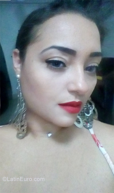 Date this gorgeous Brazil girl Alana from Sao Paulo * Guarulhos BR10227