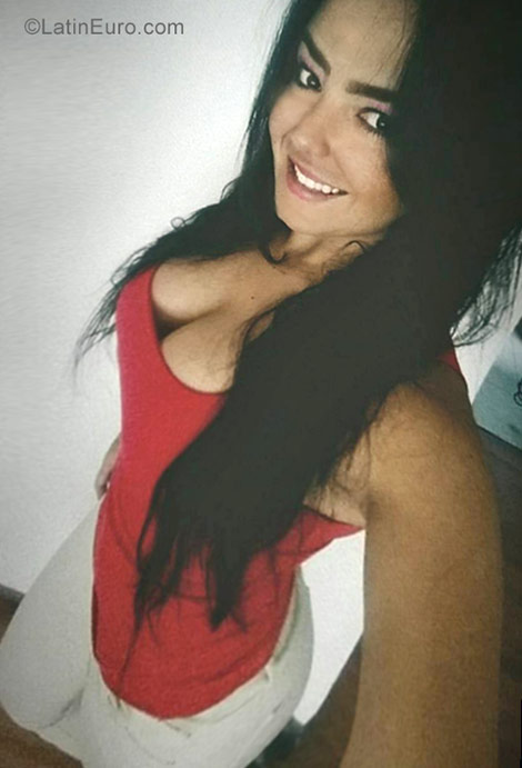 Date this georgeous Colombia girl Alejandra from Ibague CO22264