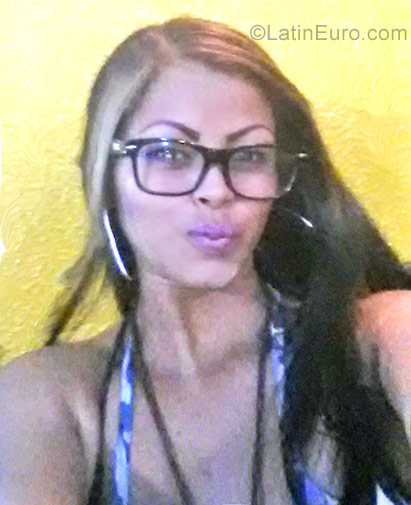 Date this athletic Venezuela girl Kimberlin from Agua Fria VE969