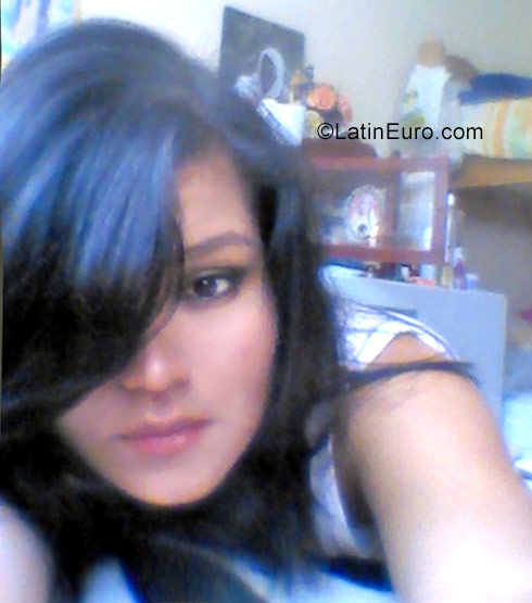 Date this sensual Peru girl Deysy from Huanuco PE1134