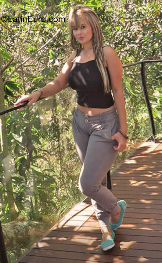 Date this funny Colombia girl Marcela from Medellin CO22513
