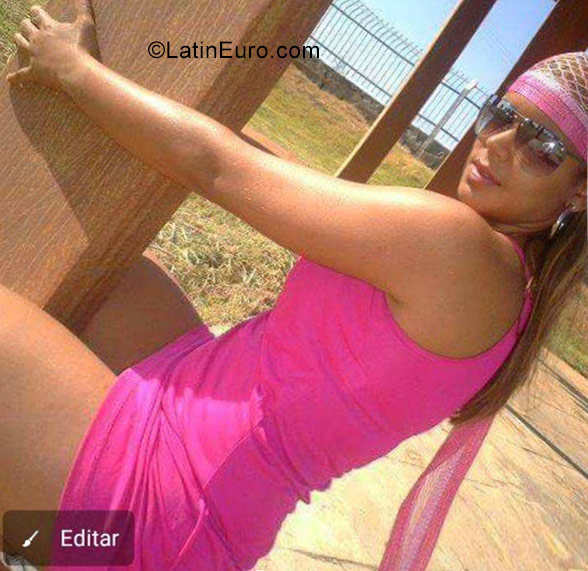Date this attractive Brazil girl Aline from Petrolina BR10338