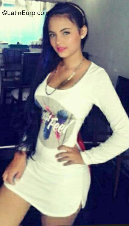 Date this tall Colombia girl Tatiana from Cali CO22771