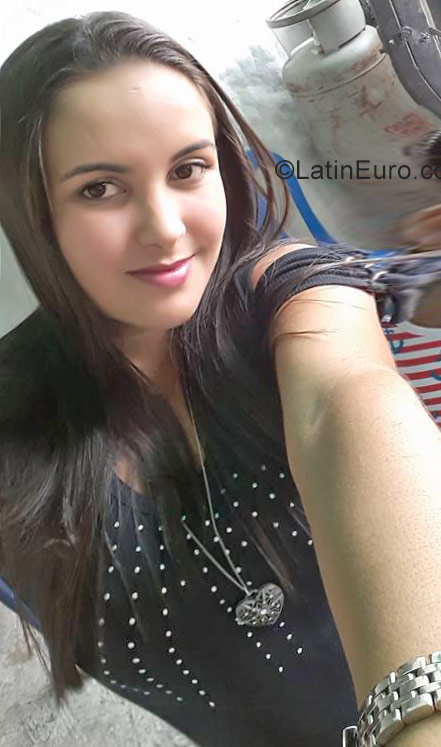 Date this exotic Venezuela girl Laura from Barinas VE1175