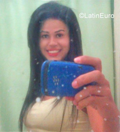 Date this hard body Venezuela girl Narvisa from Caracas VE1205