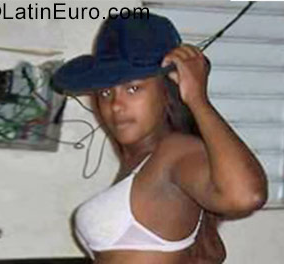 Date this lovely Dominican Republic girl Yesica from Puerto Plata DO31084