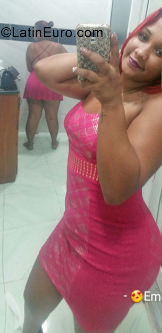 Date this fun Dominican Republic girl Emely from Santo Domingo DO31385