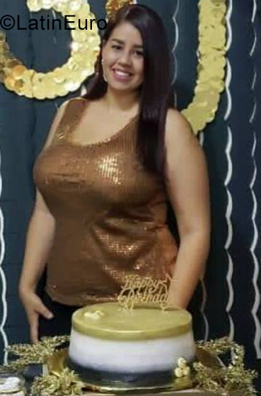 Date this sensual Dominican Republic man Nathalie from Santo Domingo DO39034