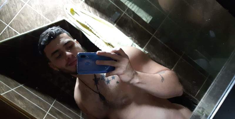 Date this georgeous Colombia man Yesid from Medellin CO29789