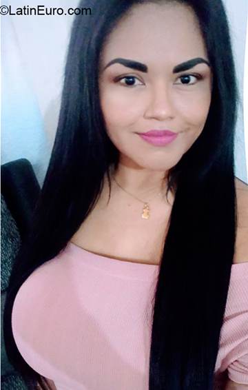 Date this happy Mexico girl Cynthia from Guadalajara MX2495